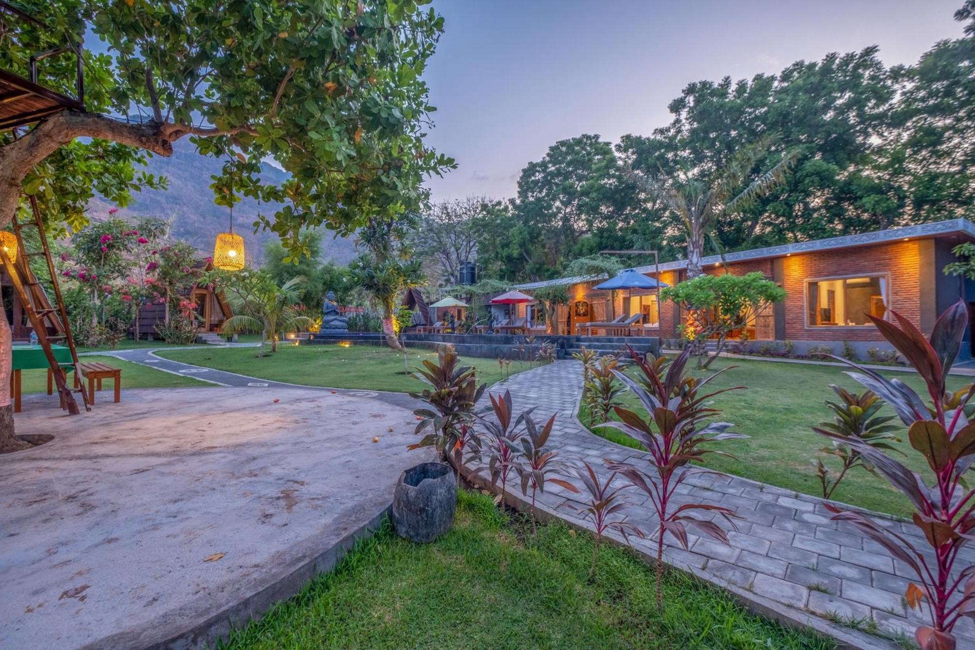 ホテル Taman Bidadari Eco Wellness ペムテラン エクステリア 写真