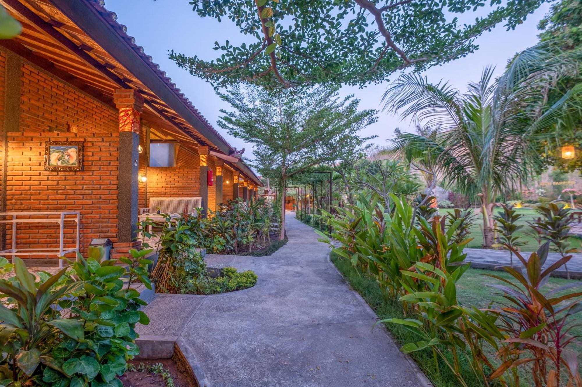 ホテル Taman Bidadari Eco Wellness ペムテラン エクステリア 写真